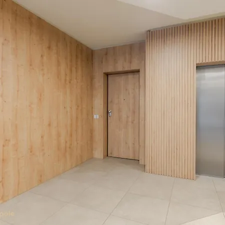 Chinatown Luxe, Garden Apartment
