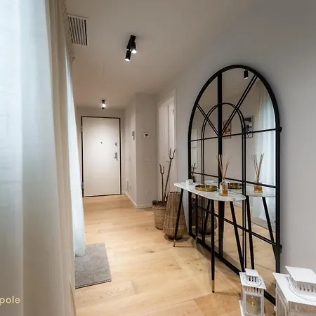 Apartment Chinatown Luxe, Garden *