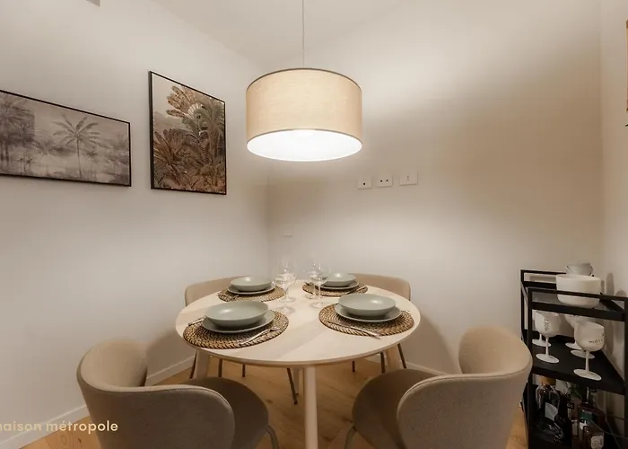 Chinatown Luxe And Garden Apartment Milan